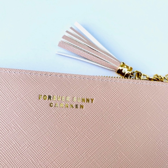 Charm Wallet - Picture 2 of 6